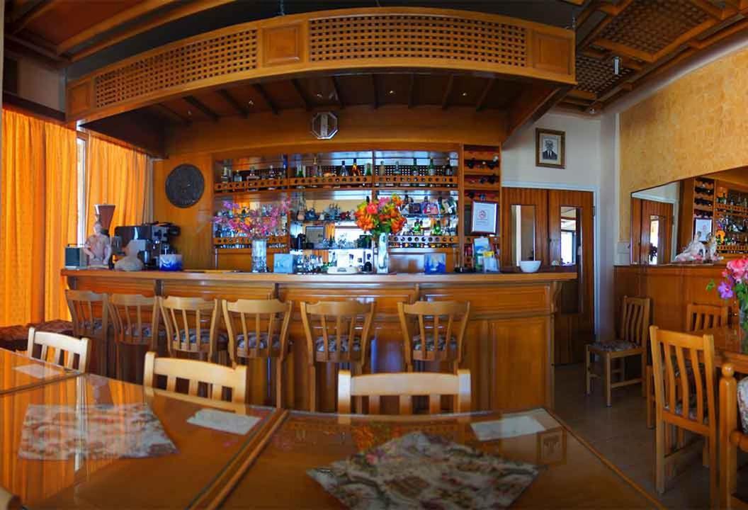 Hotel Ionion Kastro-Kyllini Екстериор снимка